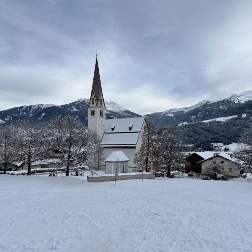 Kirche im Schnee