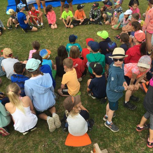 Begrüßung vom Hopsi Hopper Team