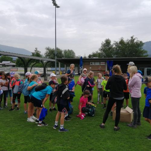 Auch die Kinder der VS Vomperbach waren mit von der Partie.