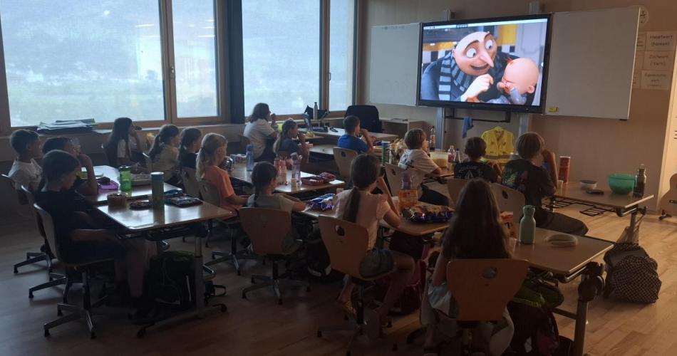 Kino, 3. Klasse